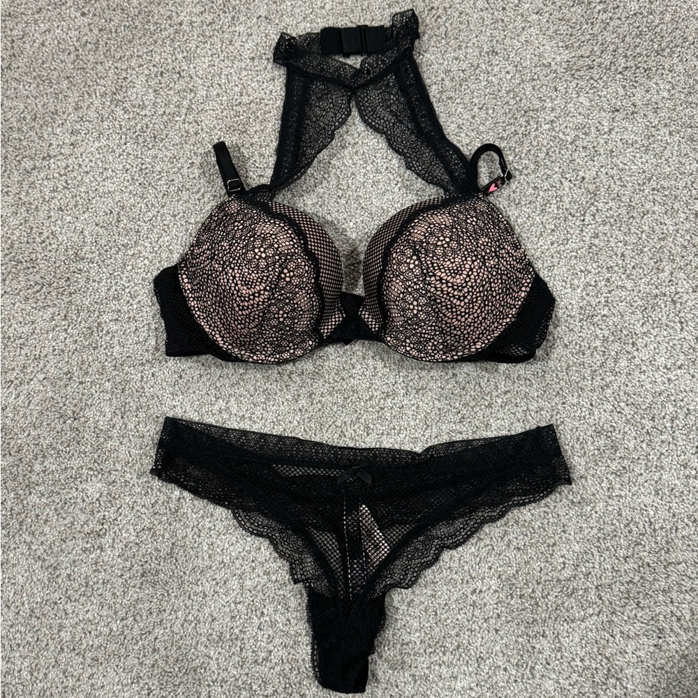 NWT Victoria Secret Lingerie Set